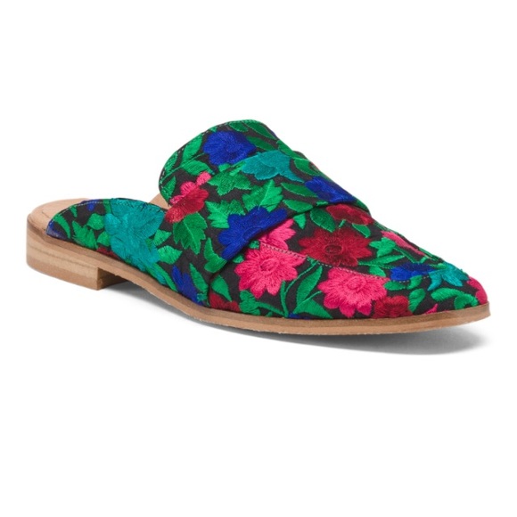 Free People Brocade At Ease Loafer runs small - Picture 5 of 6